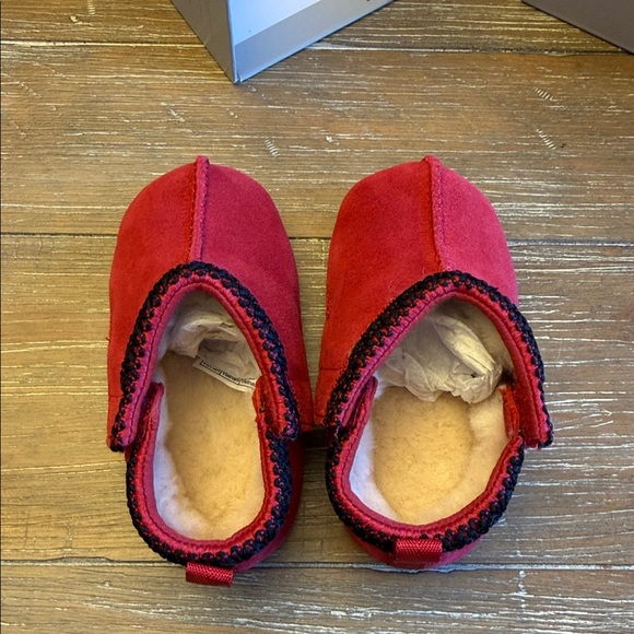 UGG BABY TASMAN BABY 12-18 MONTHS - Picture 4 of 5